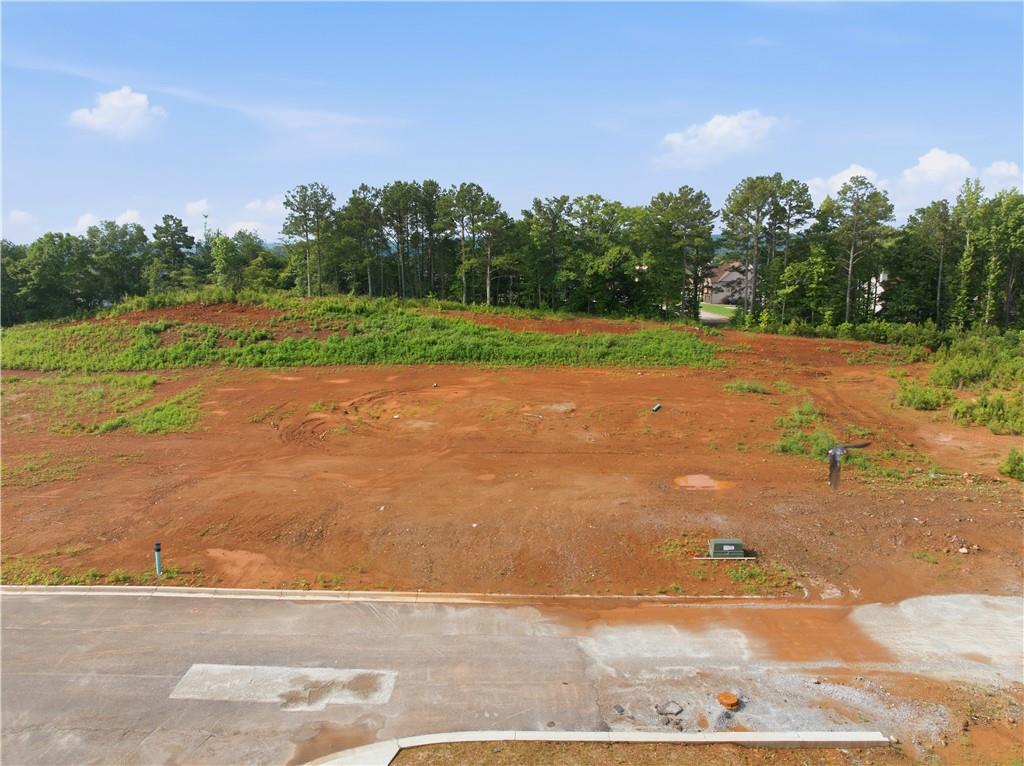 824 Bill Carruth Parkway