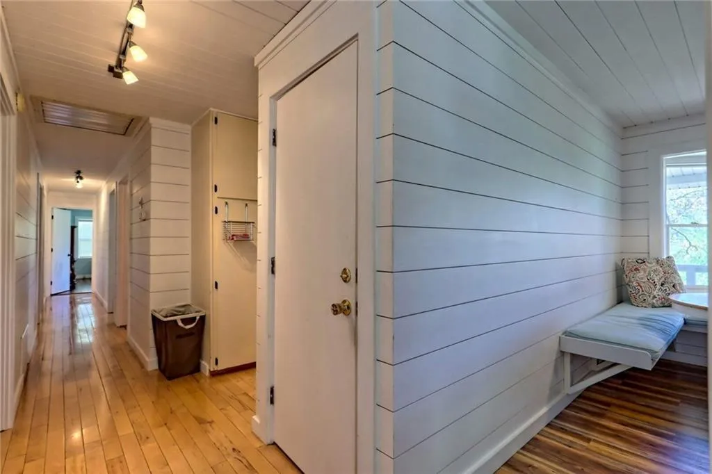 Dillard, Georgia 30537, United States, 5 Bedrooms Bedrooms, ,3 BathroomsBathrooms,Residential,Active,52610