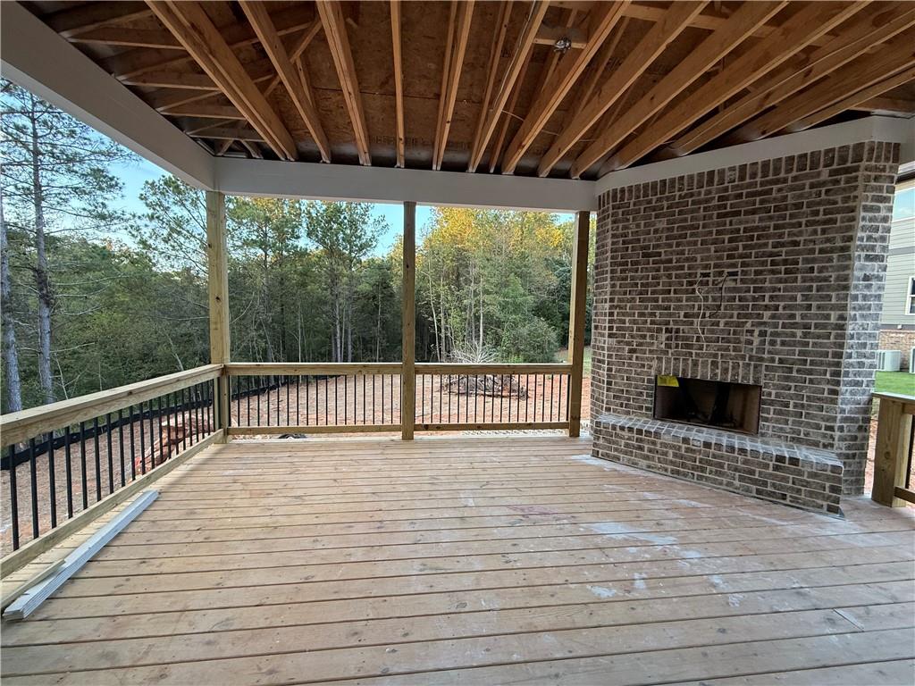 501 MEADOW LAKE Terrace