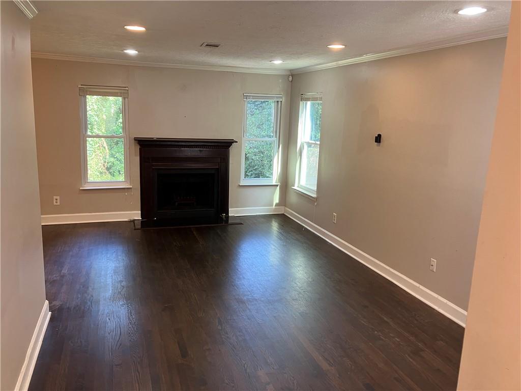 Pleasant Oaks - Residential Lease