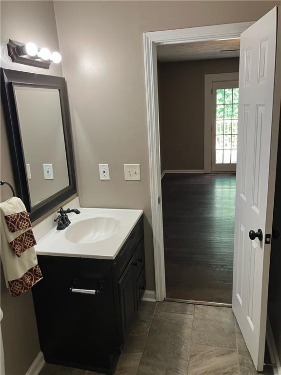 Pleasant Oaks - Residential Lease