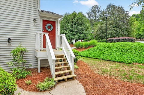 Condo For Sale - 1106 Glenleaf Drive<br/> Peachtree Corners, GA 30092