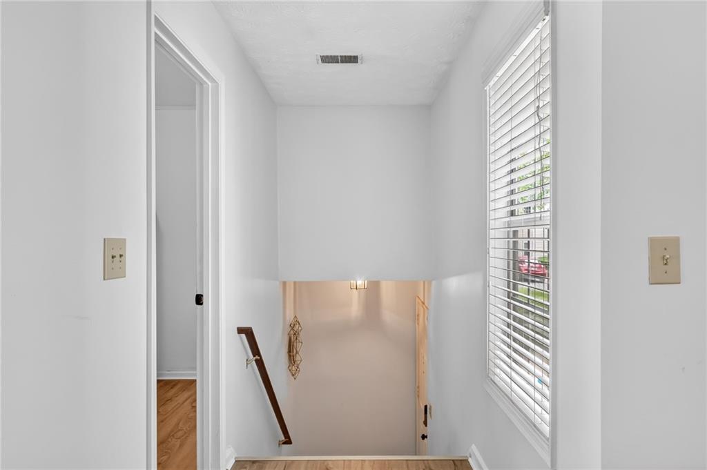 1106 Glenleaf Drive