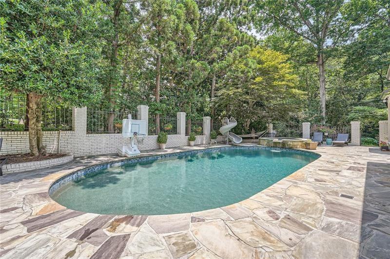 Atlanta Country Club - Residential