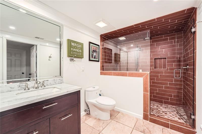 Atlanta Country Club - Residential