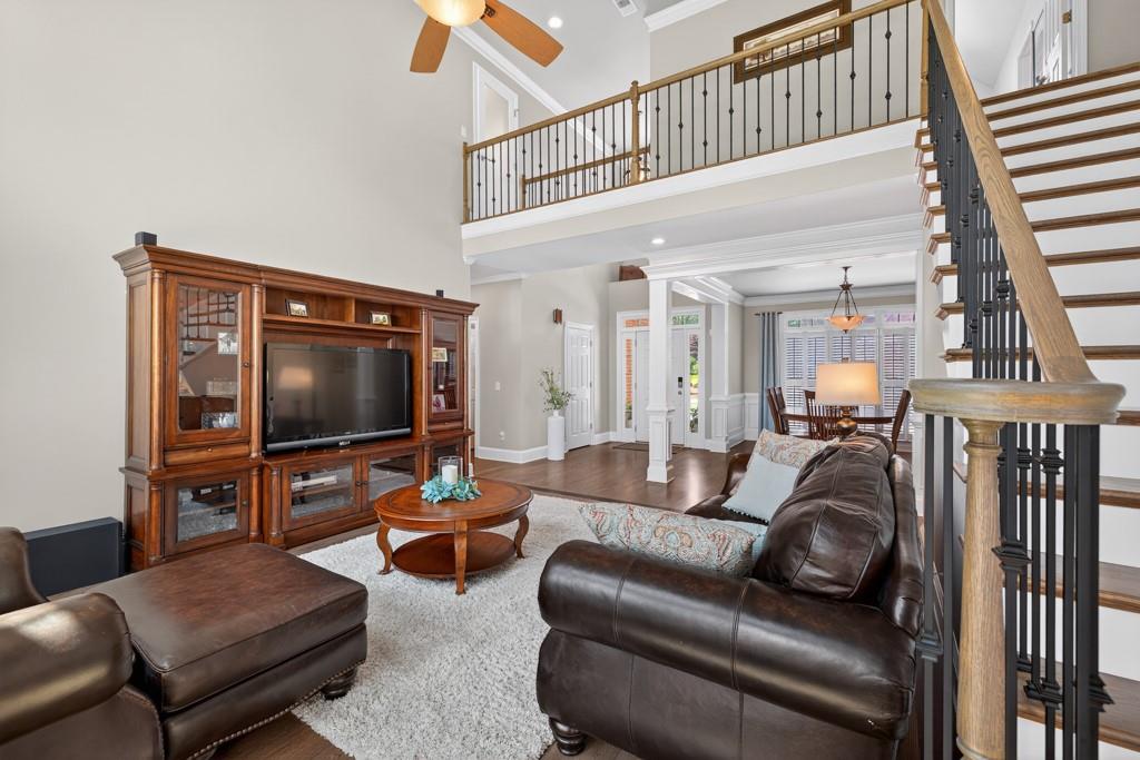 1232 Everton Place