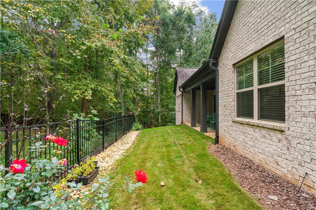 THE PRESERVE AT HAMILTON MILL - Residential