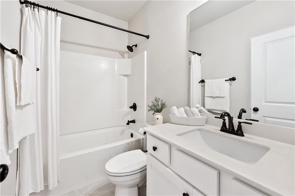 THE PRESERVE AT HAMILTON MILL - Residential