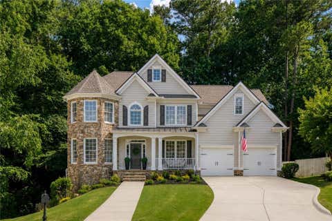 Homes For Sale - 870 Southfield Lane<br/> Alpharetta, GA 30004