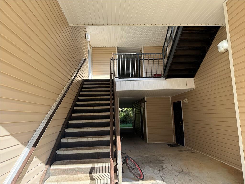 1303 Waldrop Place
