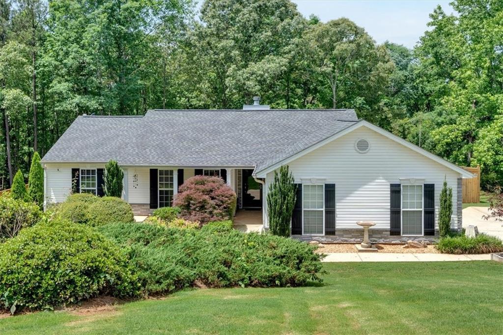 1385 Morrow Drive, Bethlehem, Georgia image 1