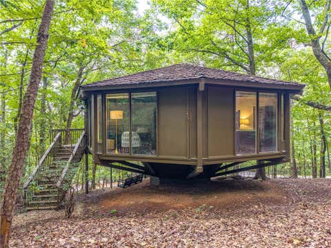 Homes For Sale - 208 Treetopper Circle<br/> Pickens County, Jasper, GA 30143