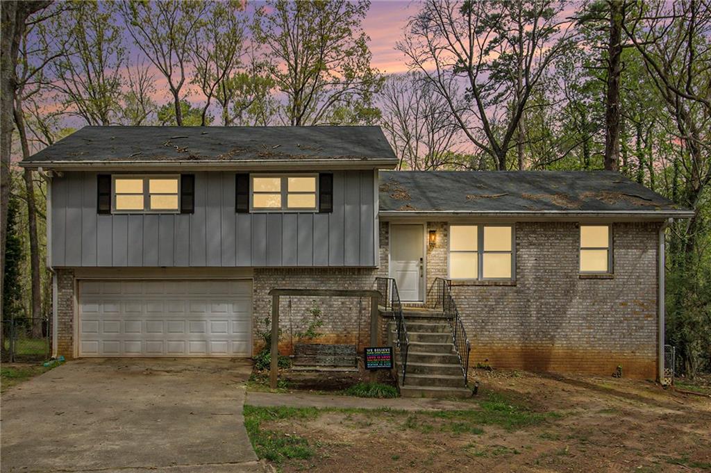 626 Mincey Court, Stone Mountain, Georgia image 1