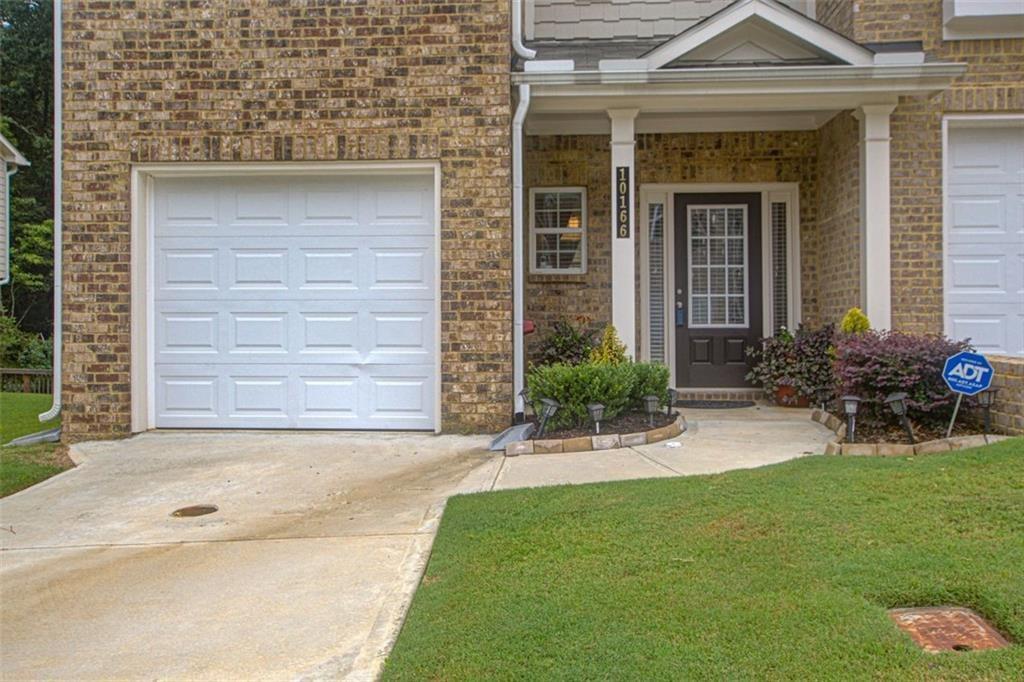 10166 Benton Woods Drive, Covington, Georgia image 3