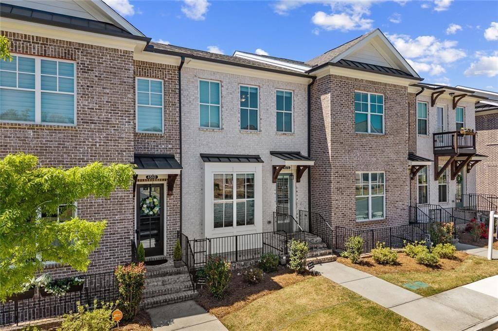 4570 Waterside Parkway