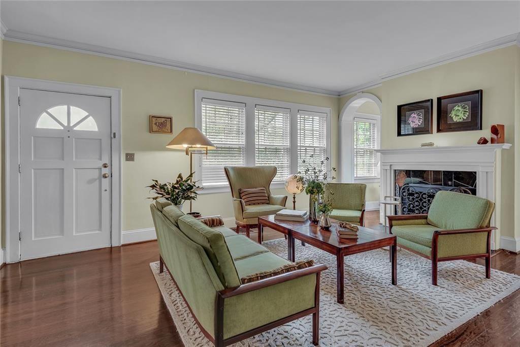 1439 N Highland Avenue NE