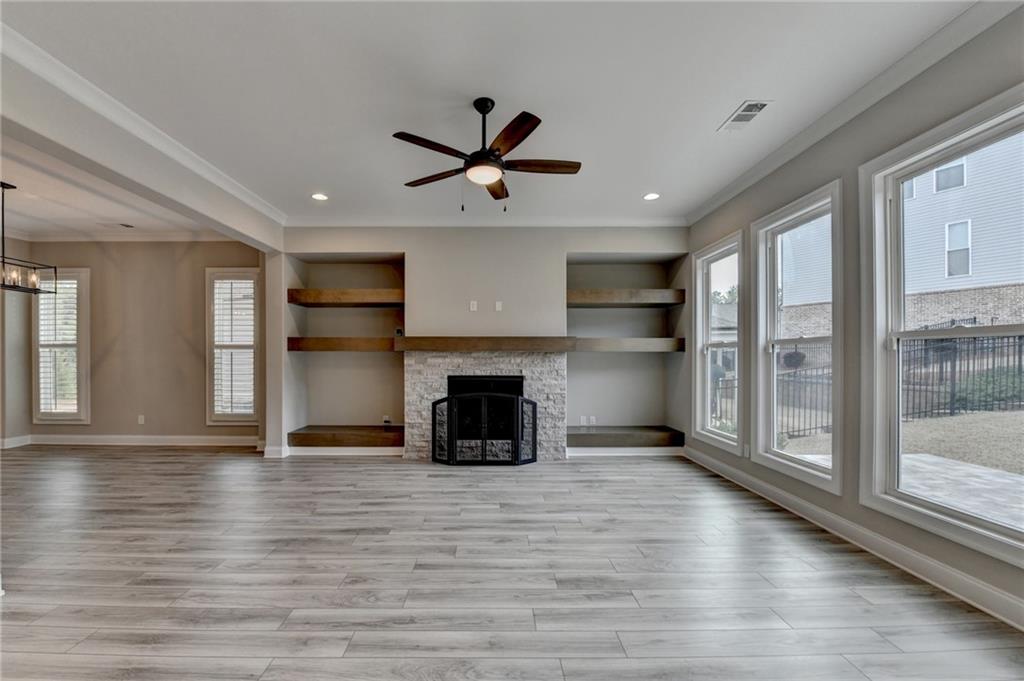 6585 Creekview Circle, Duluth, Georgia image 23