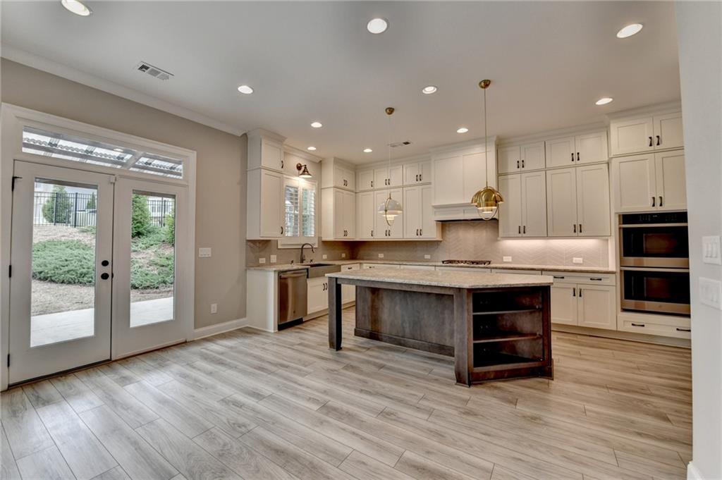 6585 Creekview Circle, Duluth, Georgia image 25