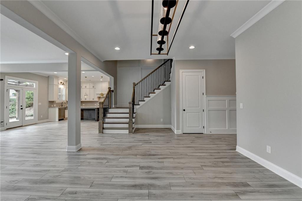 6585 Creekview Circle, Duluth, Georgia image 13