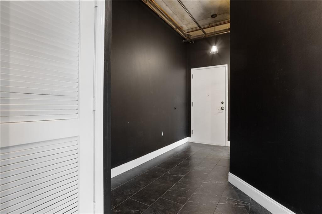 115 W Peachtree Place NW 602