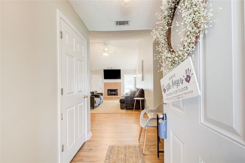 2585 Freemans Walk Drive