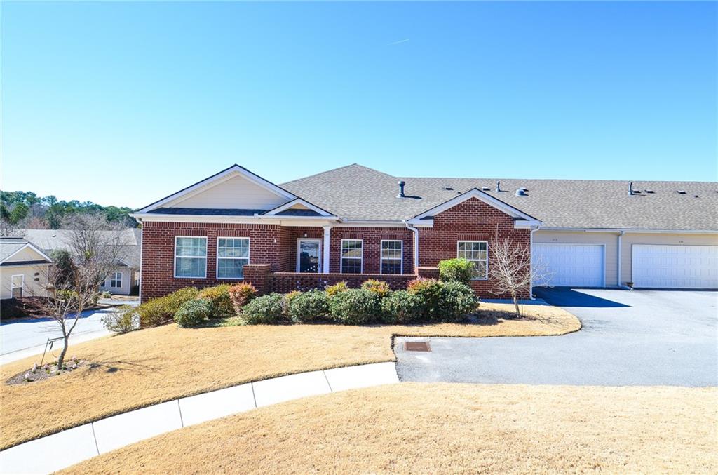 223 Villa Park Circle, Stone Mountain, Georgia image 1