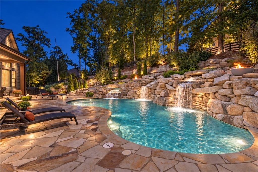 765 Foxhollow Run