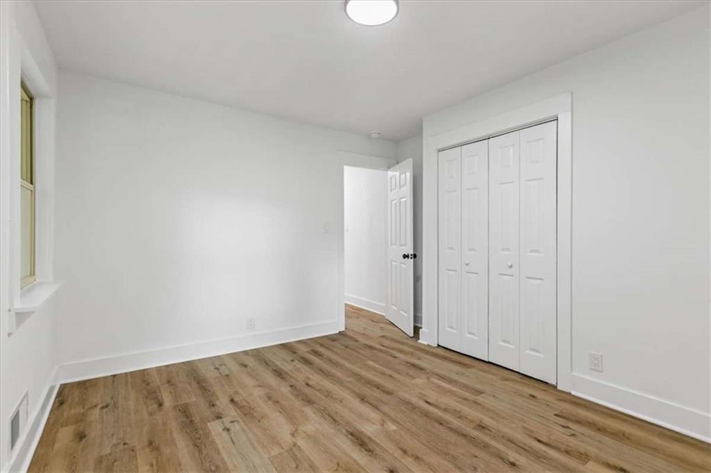 EASTMAN PARK - Residential