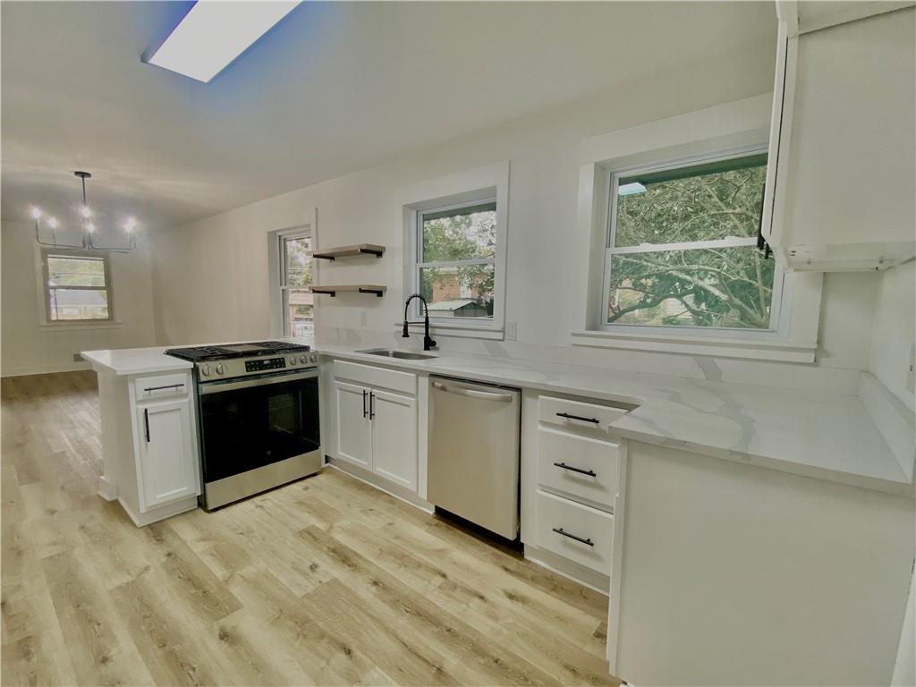 EASTMAN PARK - Residential