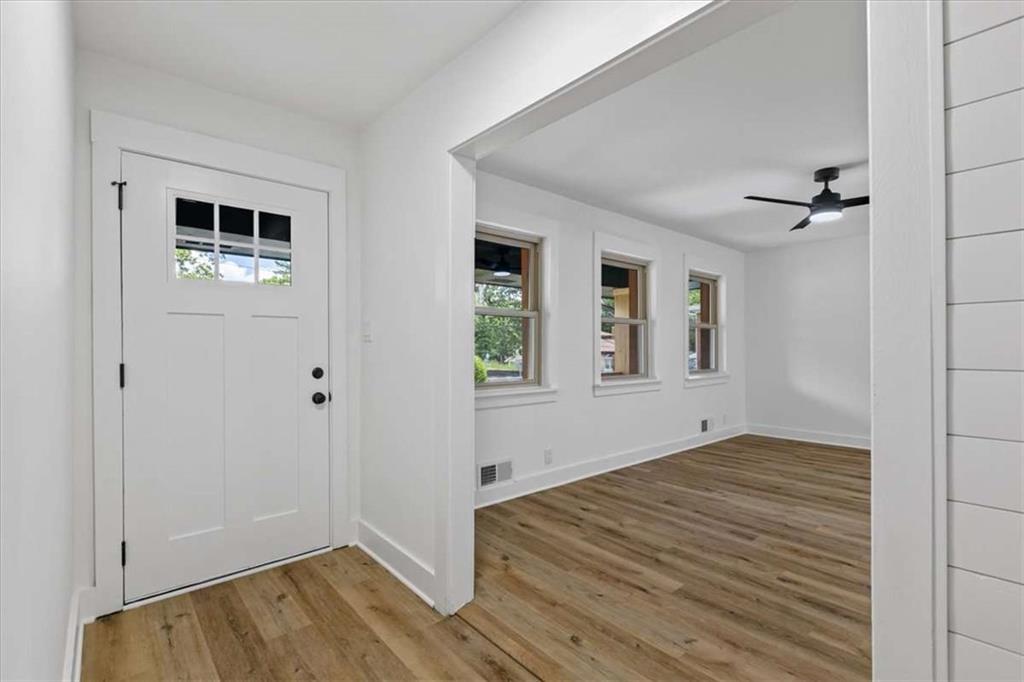 EASTMAN PARK - Residential