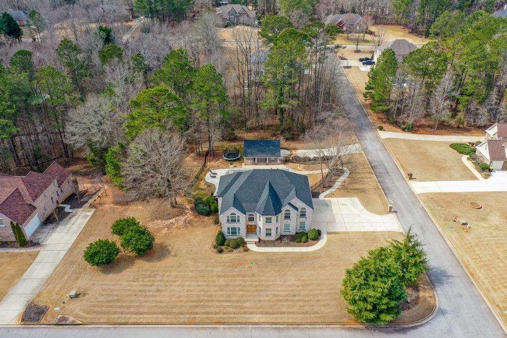 1202 Persimmon Way