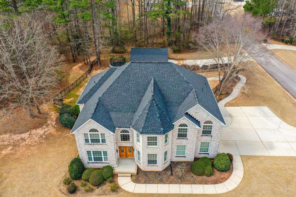 1202 Persimmon Way