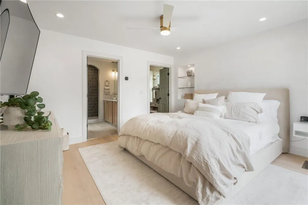 Senoia, Georgia 30276, United States, 3 Bedrooms Bedrooms, ,3 BathroomsBathrooms,Residential,Active,86447