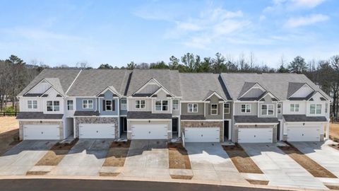 Townhouse For Sale - 4153 Kestrel Court<br/> Hall County, Gainesville, GA 30506