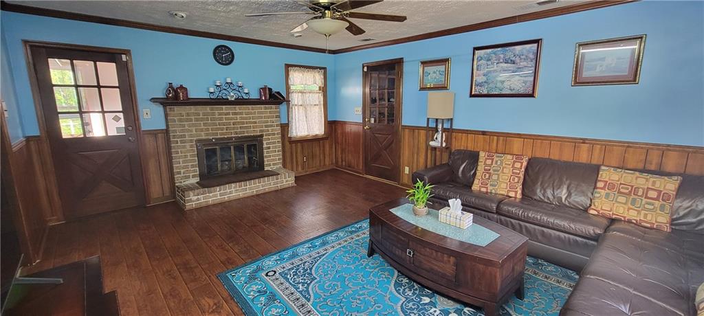 4662 Burns Road, Lilburn, Georgia image 9