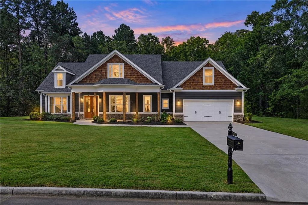 425 Blossom Trail, Acworth, GA, 30101
