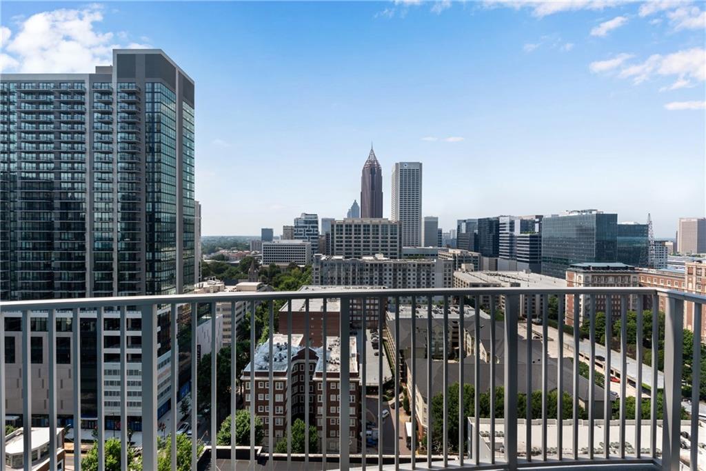 860 Peachtree Street NE 1806