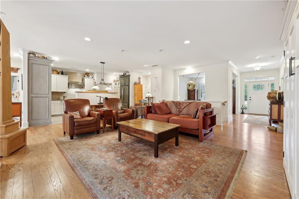 49 Buttonwood Place