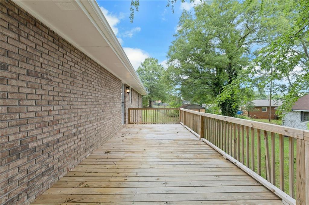 152 Glen Circle, Winder, Georgia image 17