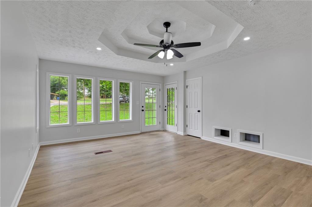 152 Glen Circle, Winder, Georgia image 4