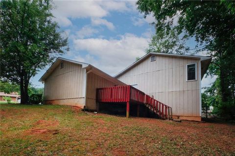 A home in Lithonia