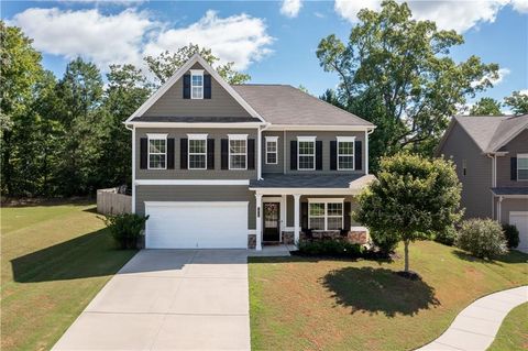 Homes For Sale - 3935 Overlook Ridge Lane<br/> Gainesville, GA 30507