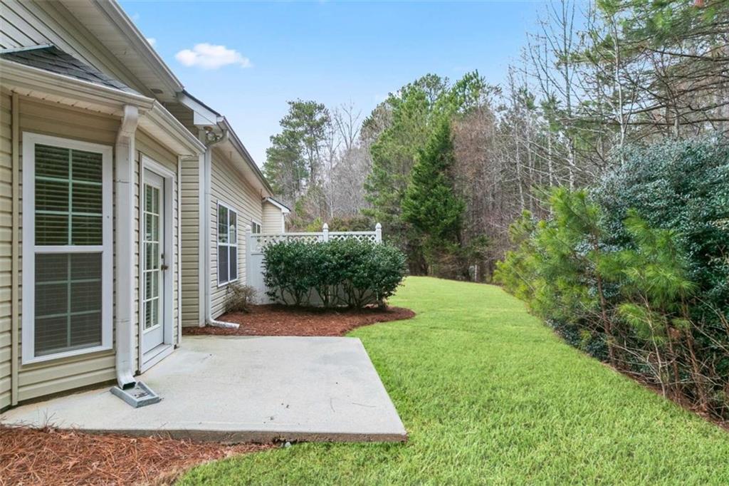 184 Darbys Crossing Court, Hiram, Georgia image 4