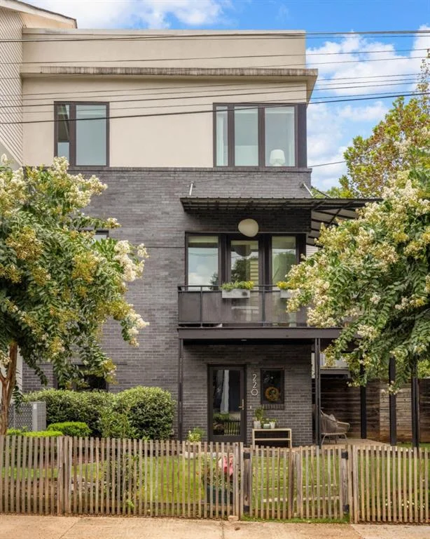 220 Wilbur Avenue SE