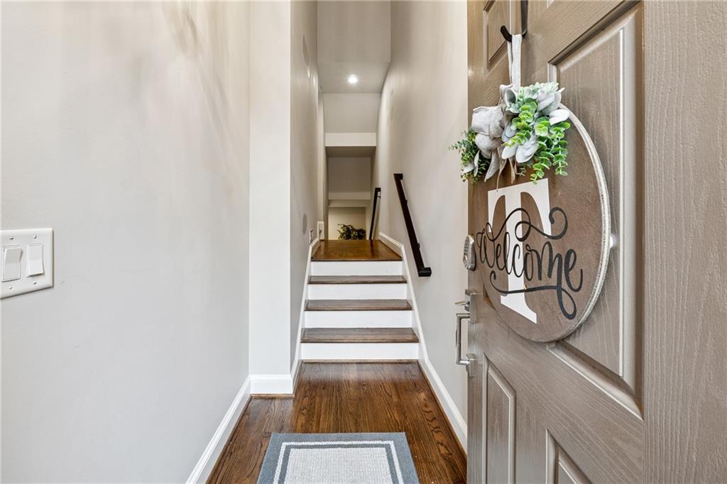 3324 Chestnut Woods Circle