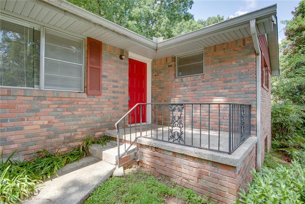 2426 Caladium Drive NE