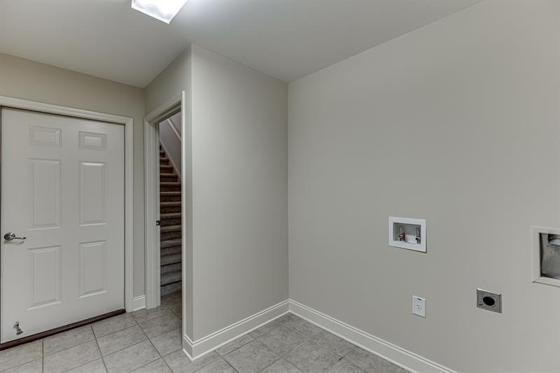 1045 Brook Knoll Lane #401, Cumming, Georgia image 38