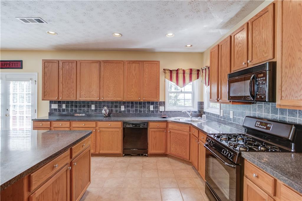 79 Jacoby Drive, Fairburn, Georgia image 11