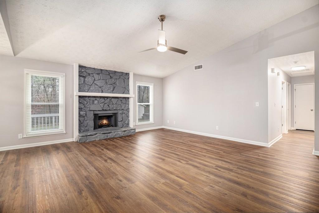 5524 DORSETT SHOALS Road