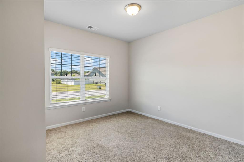 17 Sleepy Oaks Trail NE